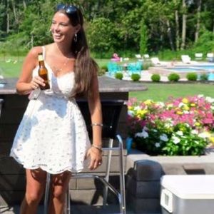 Luxxel | White dress with gorgeous details